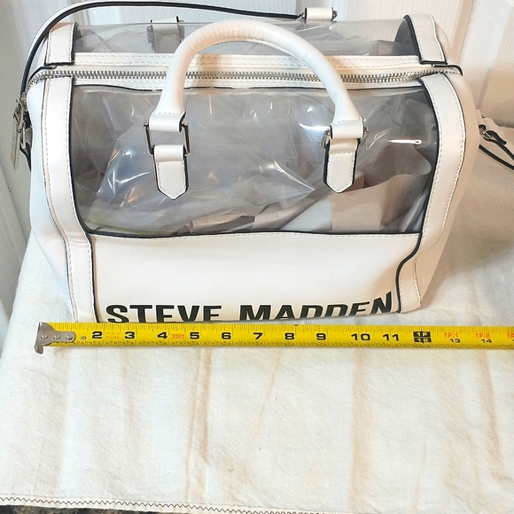 Final price drop. Steve Madden beautiful leather purse. (F) - Picture 6 of 11